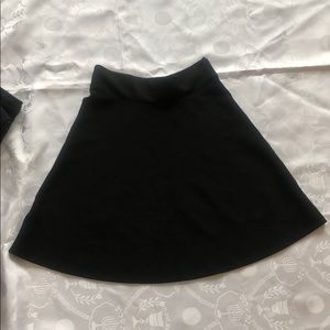 Cute black skirt for fall/winter :) new!